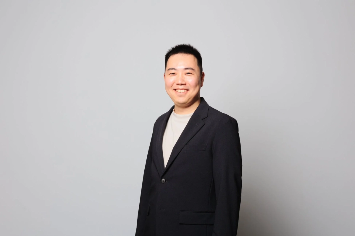 hokan執行役員CTO 新井 翔太さんのポートレート